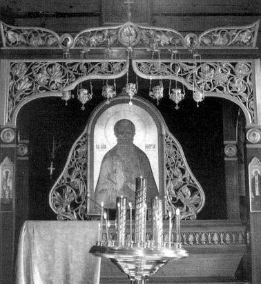 Рака с мощами святого блаженного Андрея Симбирского во Всесвятском храме г. Ульяновска